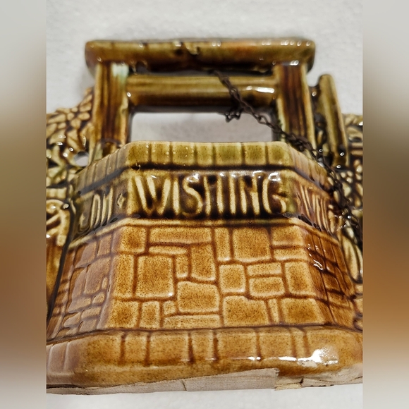 1950's McCoy Wishing Well Indoor Planter! - Picture 7 of 12